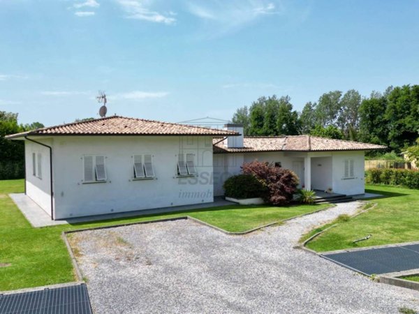 casa indipendente in vendita a Capannori