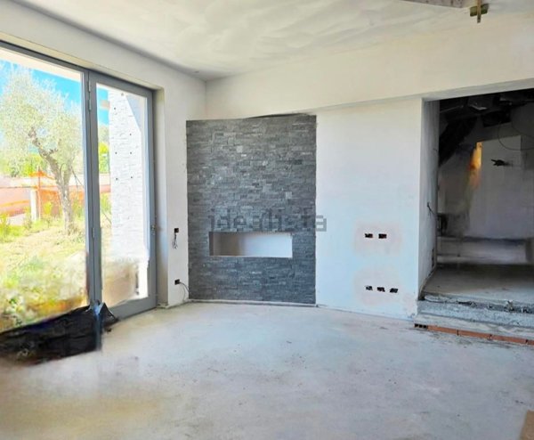 casa indipendente in vendita a Capannori in zona San Gennaro