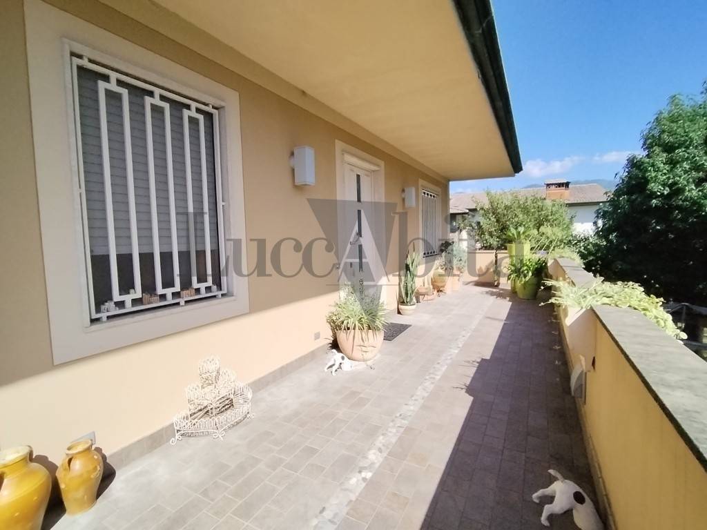casa indipendente in vendita a Capannori