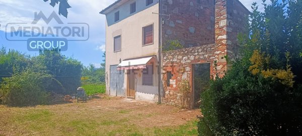 casa indipendente in vendita a Capannori