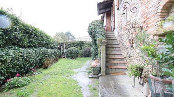 casa indipendente in vendita a Capannori