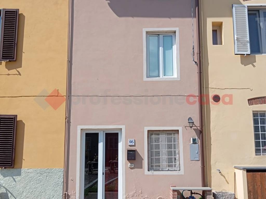 casa indipendente in vendita a Capannori in zona Carraia