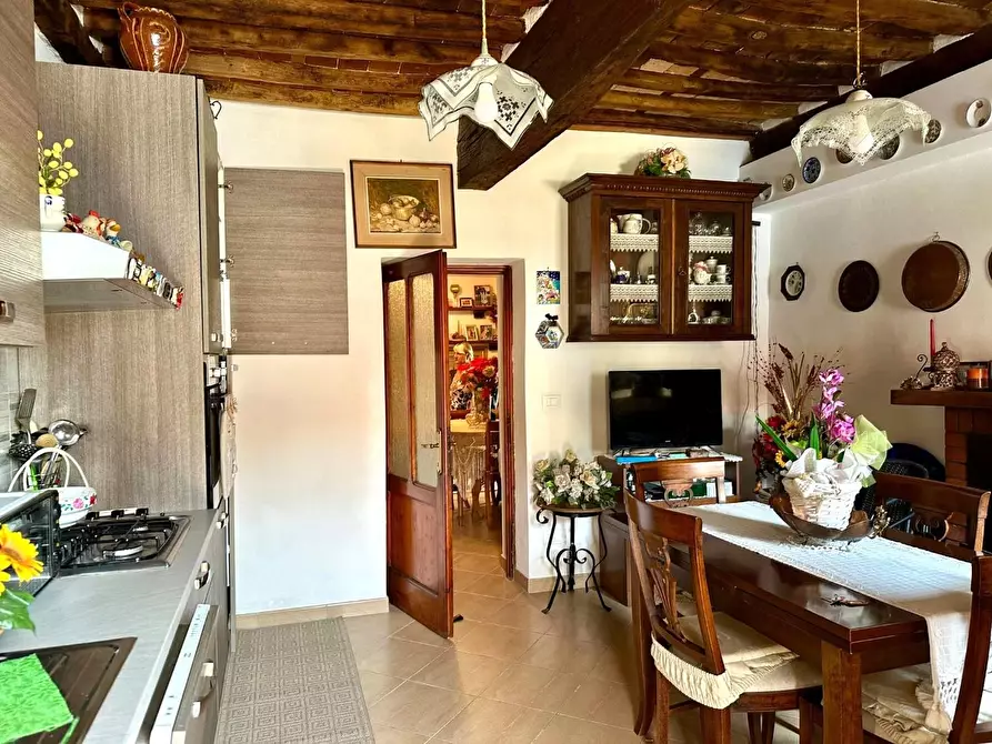 casa indipendente in vendita a Capannori in zona Lammari