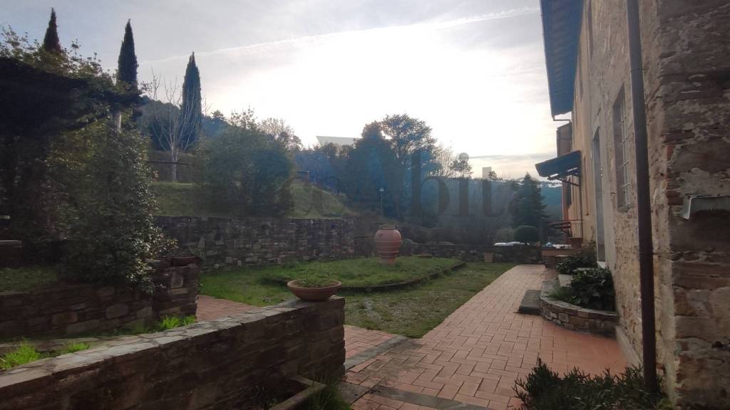casa indipendente in vendita a Capannori