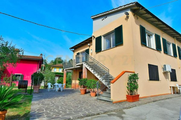 casa indipendente in vendita a Capannori