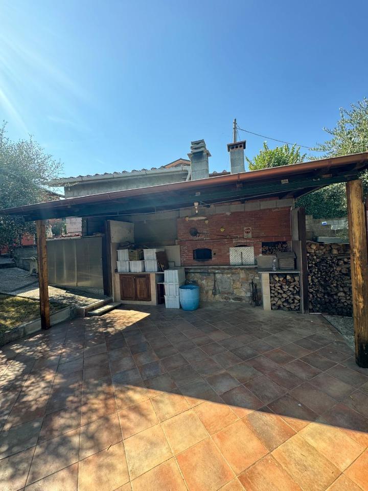 casa indipendente in vendita a Capannori