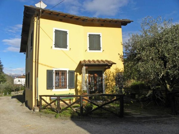 casa indipendente in vendita a Capannori in zona Vorno