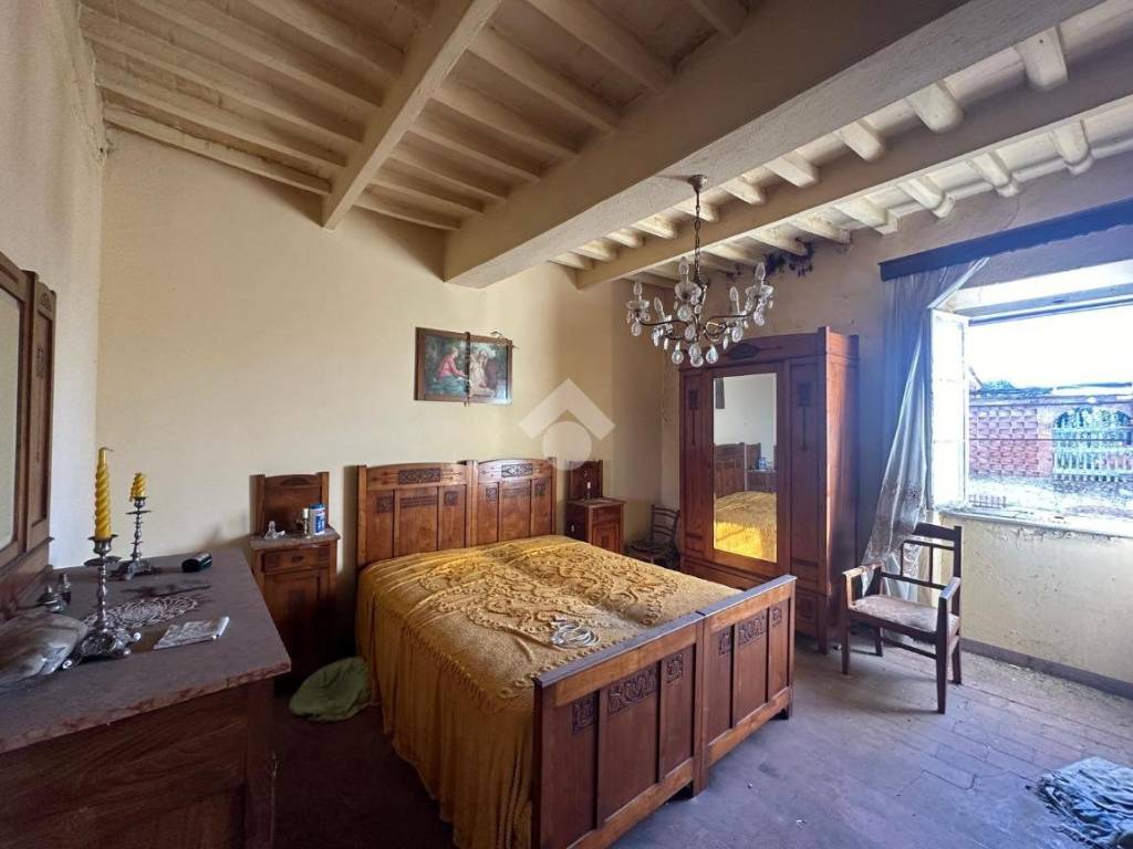 casa semindipendente in vendita a Capannori in zona Marlia