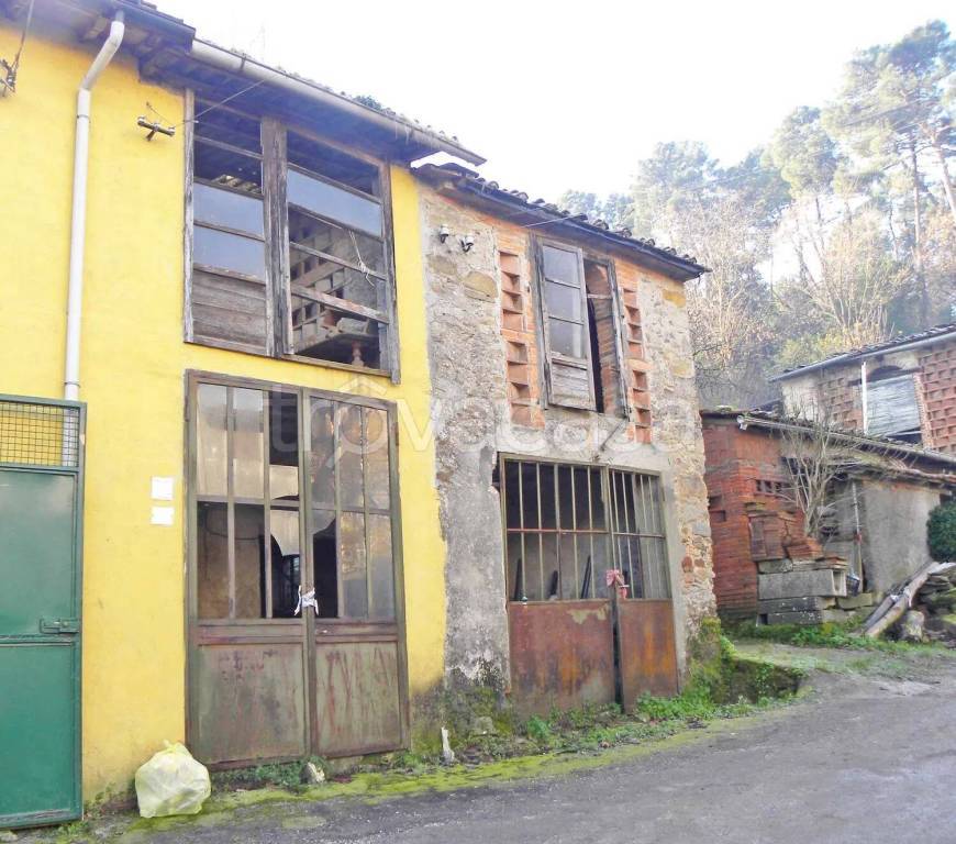 casa indipendente in vendita a Capannori