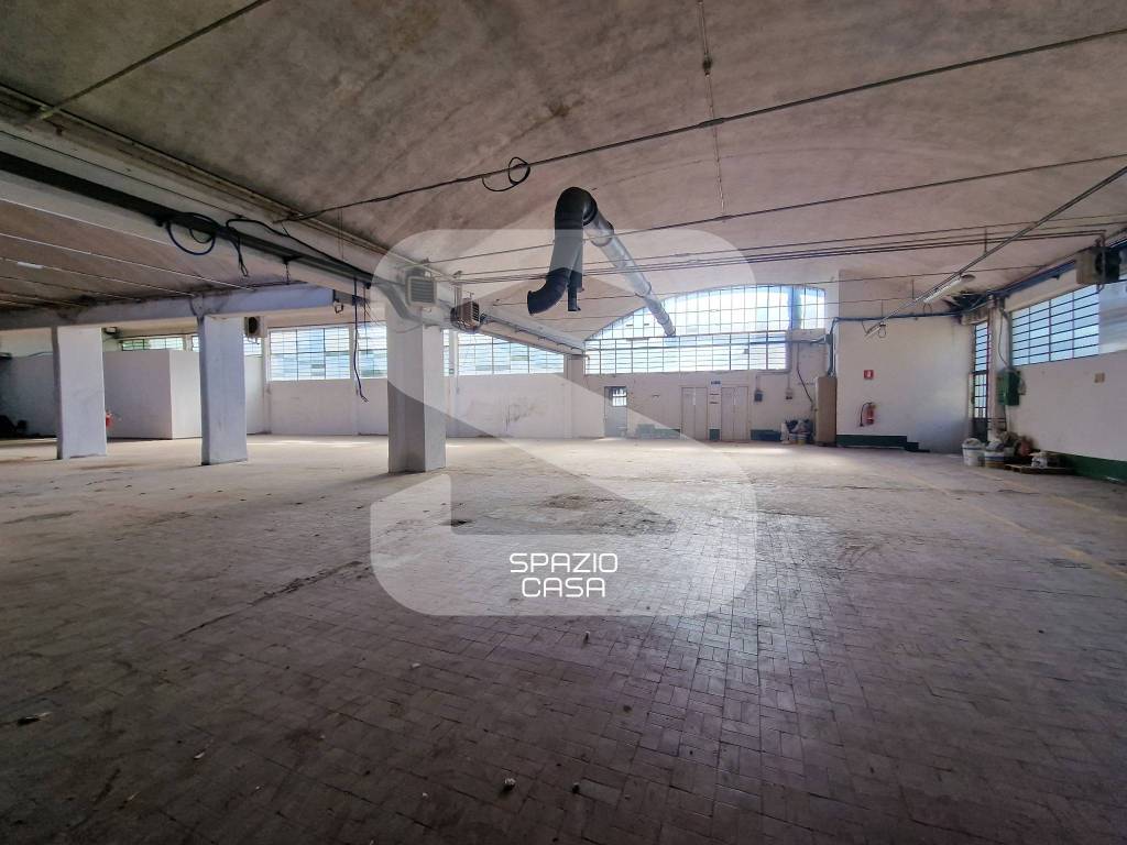 capannone in vendita a Capannori