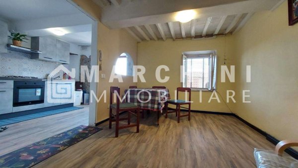 intera palazzina in vendita a Capannori