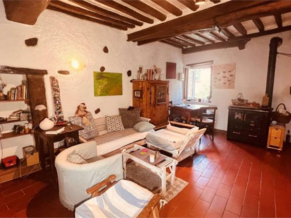 casa indipendente in vendita a Capannori