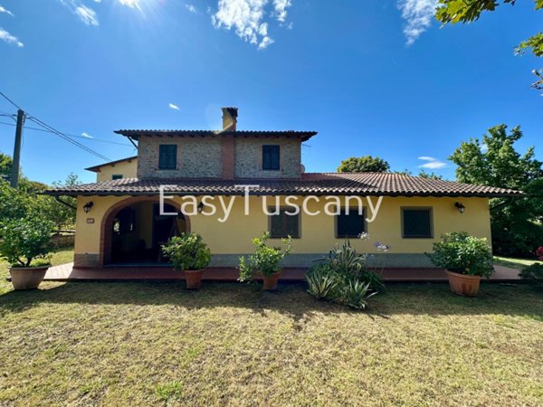 casa indipendente in vendita a Capannori