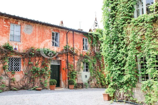 villa in vendita a Capannori