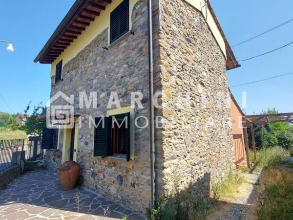 casa indipendente in vendita a Capannori