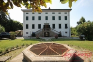 casa indipendente in vendita a Capannori in zona Guamo