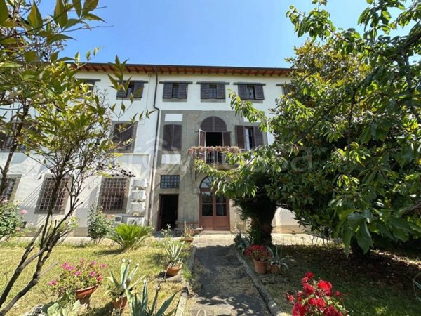 villa in vendita a Capannori