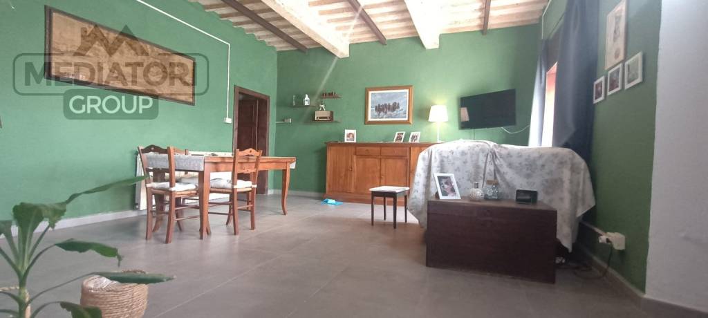 casa indipendente in vendita a Capannori in zona Segromigno in Monte