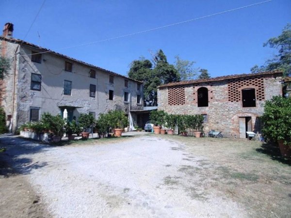 casa indipendente in vendita a Capannori