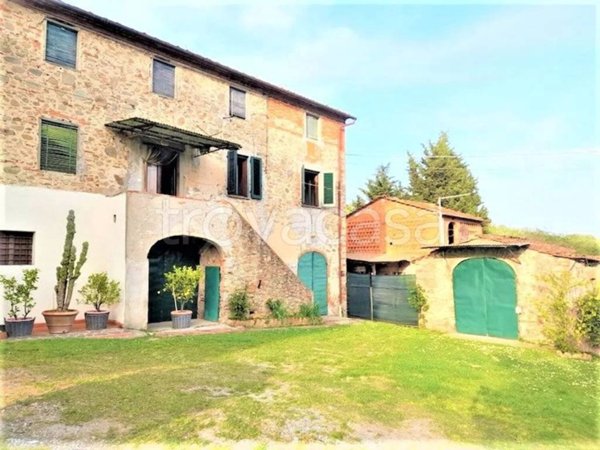 casa indipendente in vendita a Capannori in zona San Gennaro