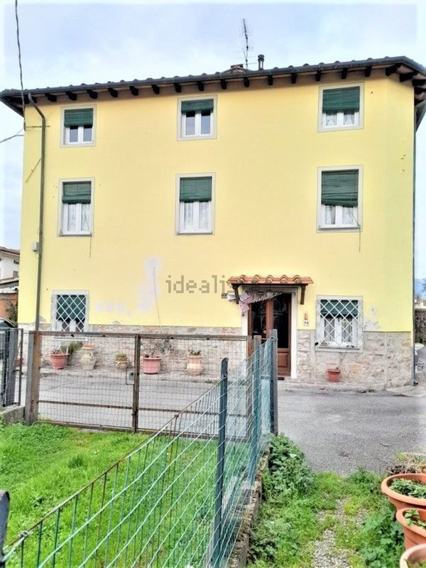 casa indipendente in vendita a Capannori