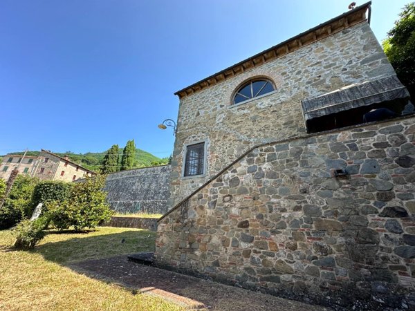 casale in vendita a Capannori