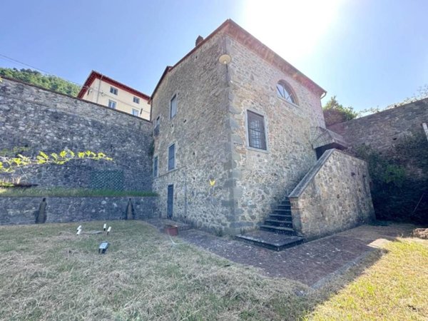 casale in vendita a Capannori