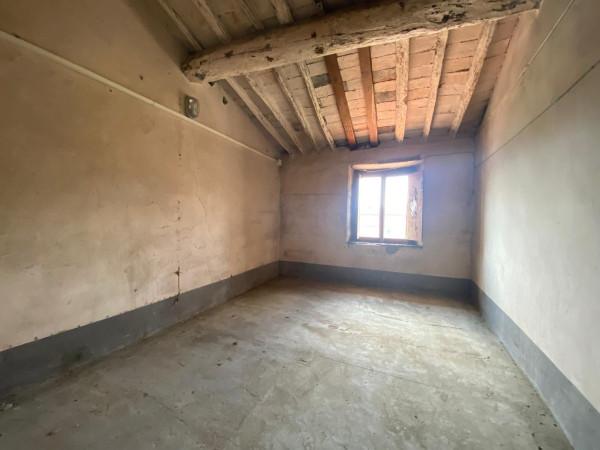 casa indipendente in vendita a Capannori in zona Marlia