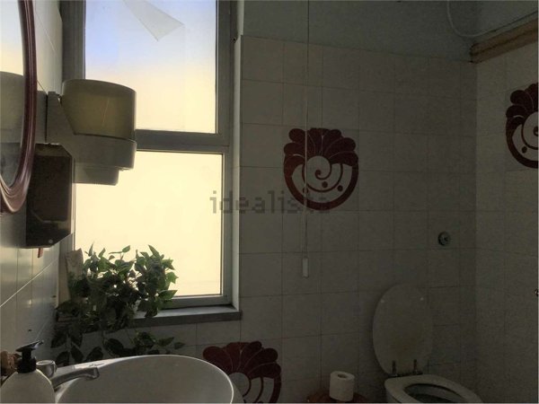 locale di sgombero in vendita a Capannori