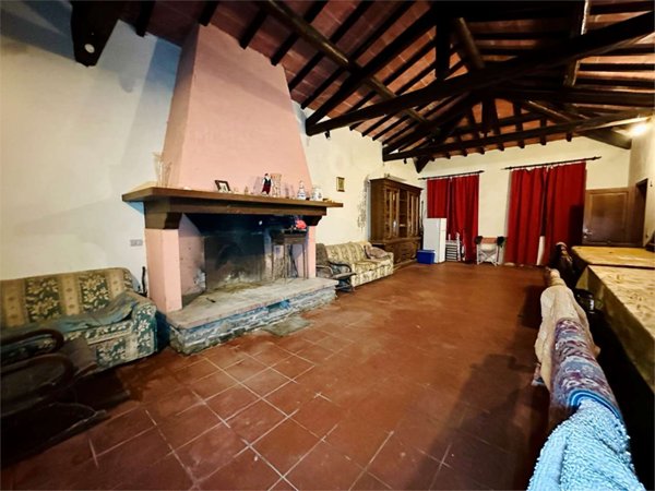 casa indipendente in vendita a Capannori