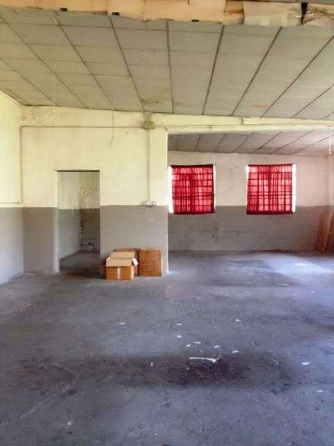 ufficio in vendita a Capannori in zona Segromigno in Monte