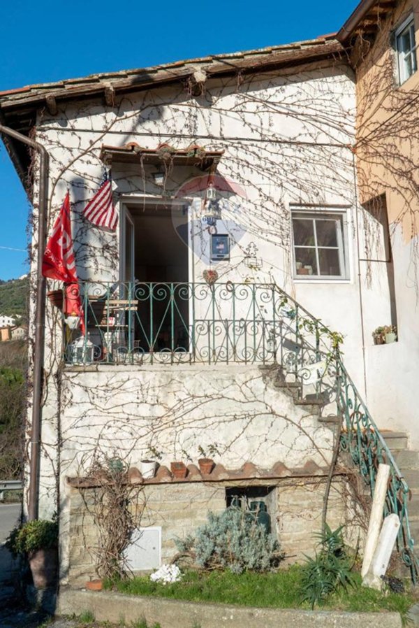 casa indipendente in vendita a Capannori