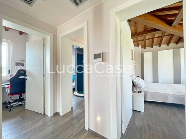 casa indipendente in vendita a Capannori