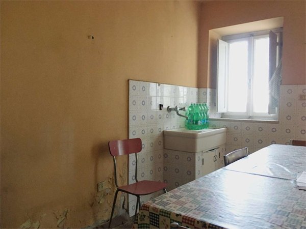 casa indipendente in vendita a Capannori in zona San Gennaro