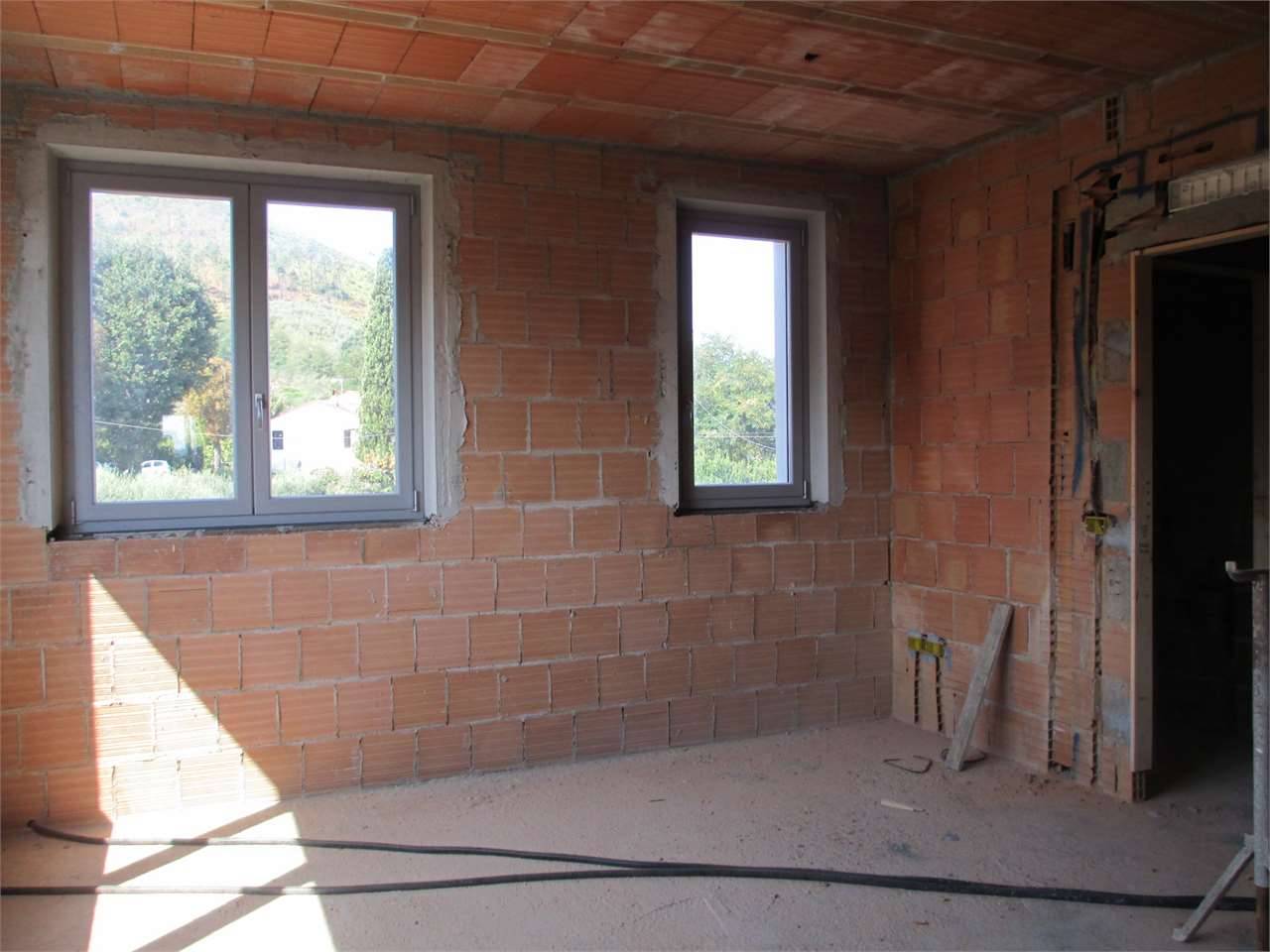 ufficio in vendita a Capannori in zona Castelvecchio di Compito
