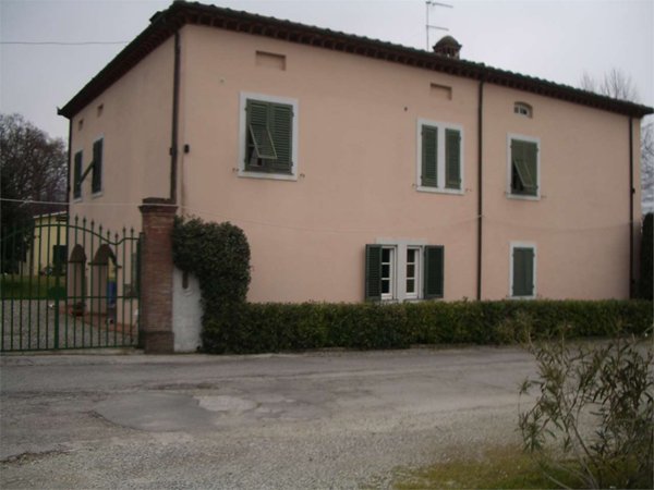 casa indipendente in vendita a Capannori in zona Segromigno in Monte