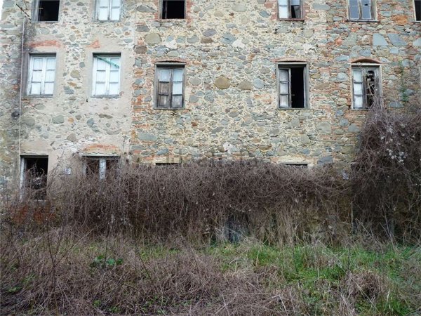 casa indipendente in vendita a Capannori in zona Segromigno in Monte