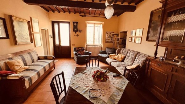 casa indipendente in vendita a Capannori in zona Vorno