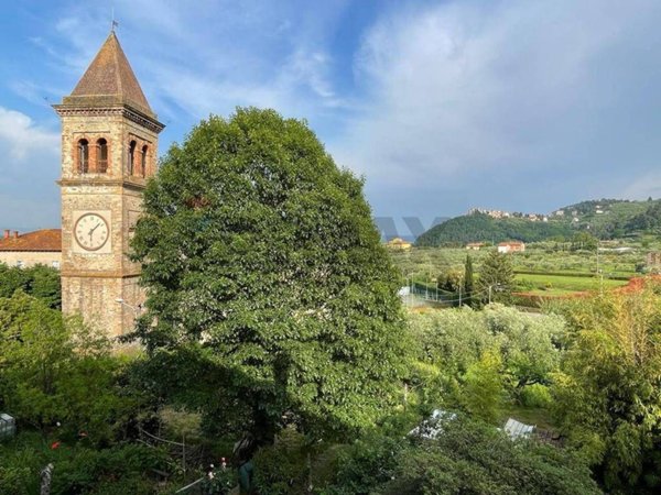 casa indipendente in vendita a Capannori in zona Castelvecchio di Compito