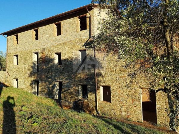 casale in vendita a Capannori in zona San Gennaro