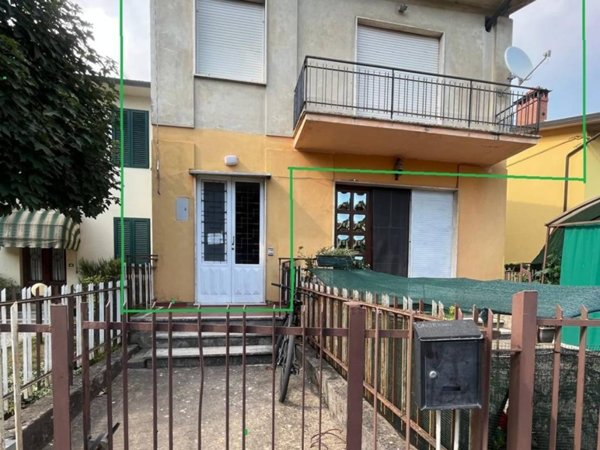 appartamento in vendita a Capannori in zona Carraia