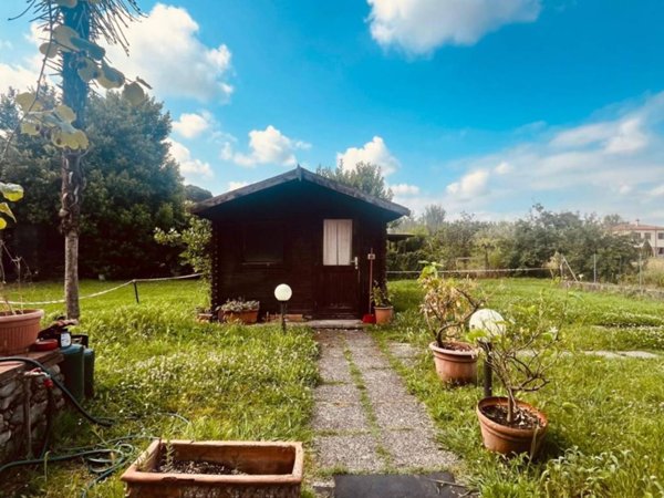 casa indipendente in vendita a Capannori