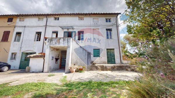 casa indipendente in vendita a Capannori