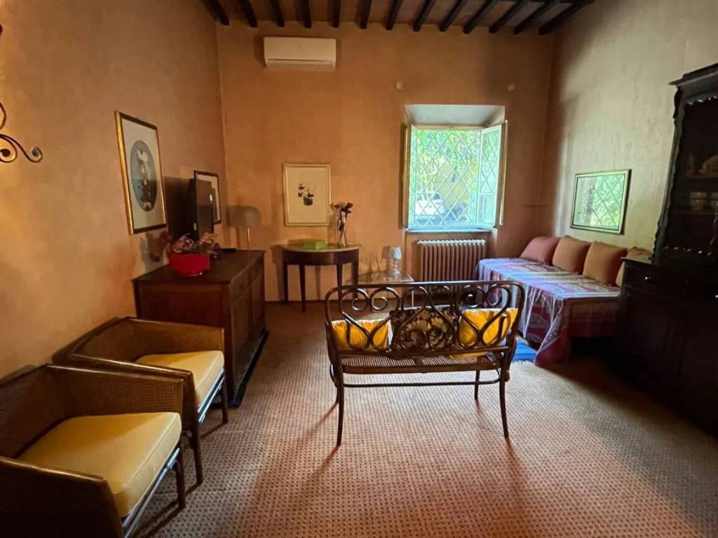 casa indipendente in vendita a Capannori in zona Carraia