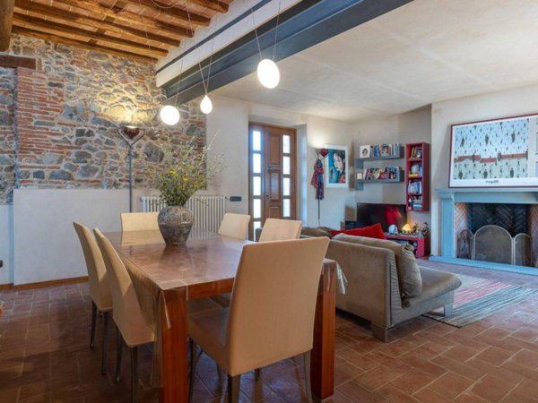 casa indipendente in vendita a Capannori in zona Marlia