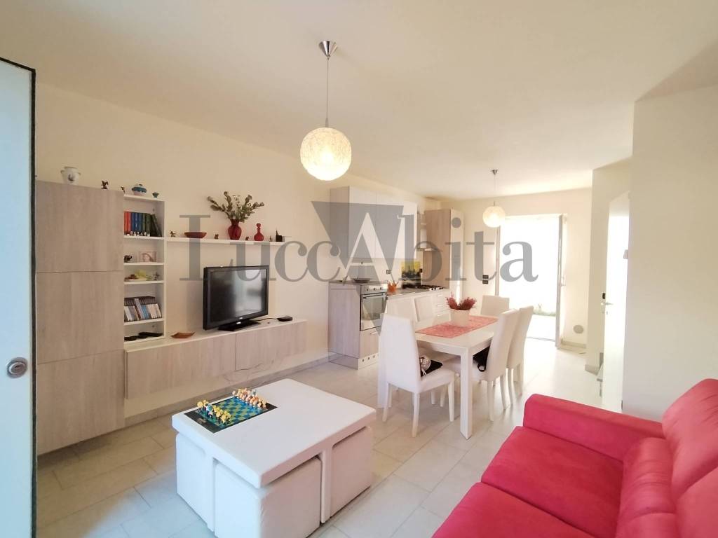 casa indipendente in vendita a Capannori in zona Lammari