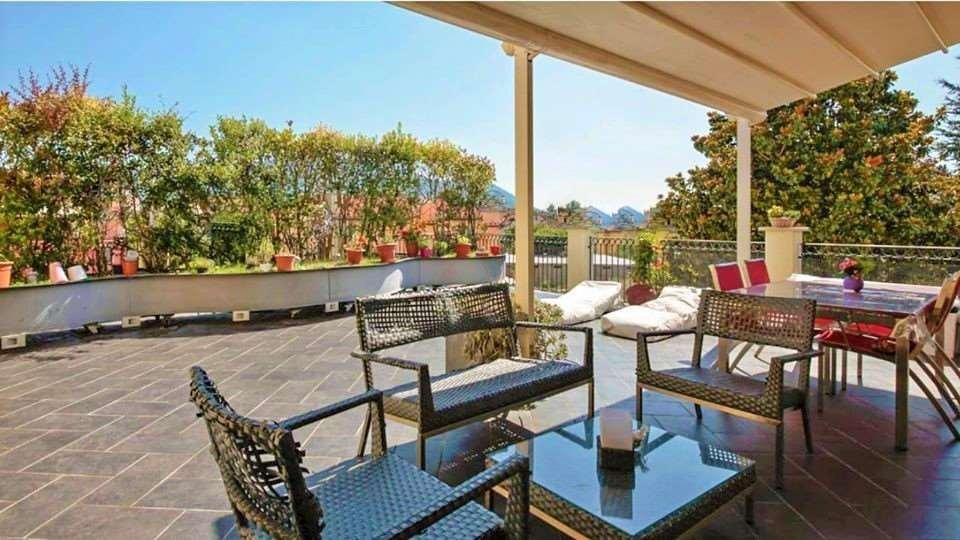 casa indipendente in vendita a Capannori in zona Segromigno in Monte