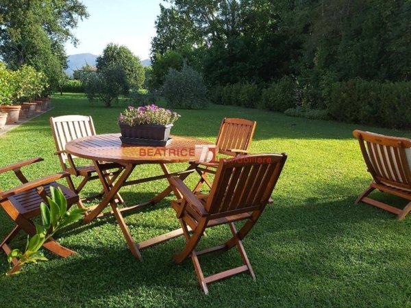 casa indipendente in vendita a Capannori in zona Santa Margherita