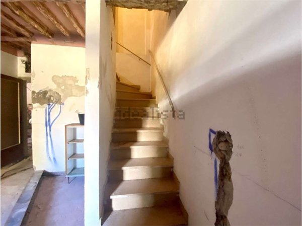 casa indipendente in vendita a Capannori in zona Lunata