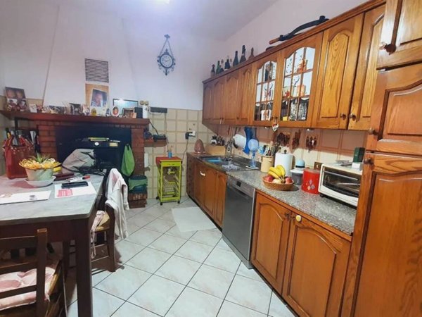 casa indipendente in vendita a Capannori in zona Lammari